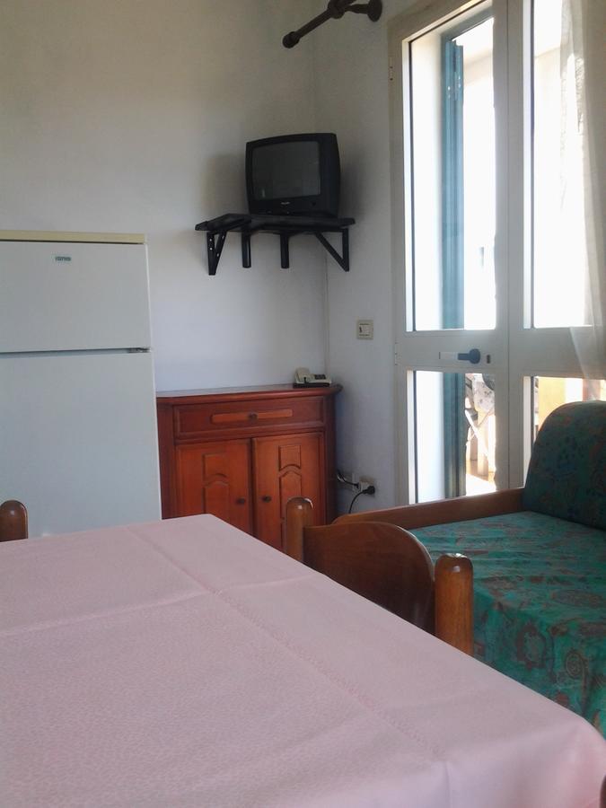 Hotel Rustichello Marina di Campo Ngoại thất bức ảnh